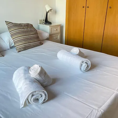 New! Amazing 2 Bedroom In Rambla Del Poblenou Apartamento