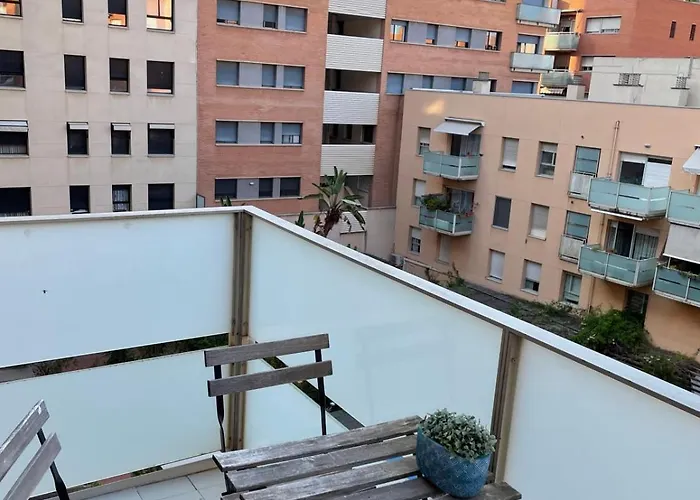 New! Amazing 2 Bedroom In Rambla Del Poblenou Διαμέρισμα *